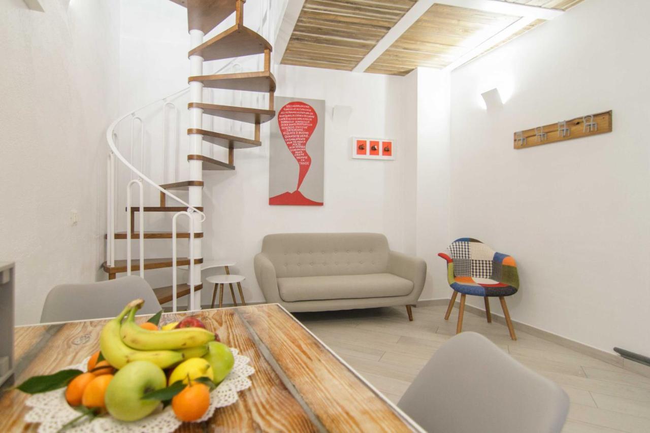Corno Napoletano Free Parking For Small Cars Only Appartement